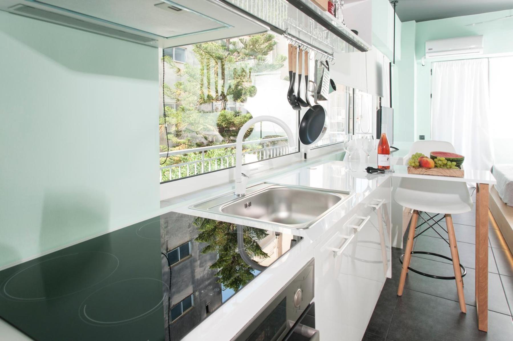 Absolute Comfy Gateway At Centre And Close To Sea Apartamento Calamata Exterior foto